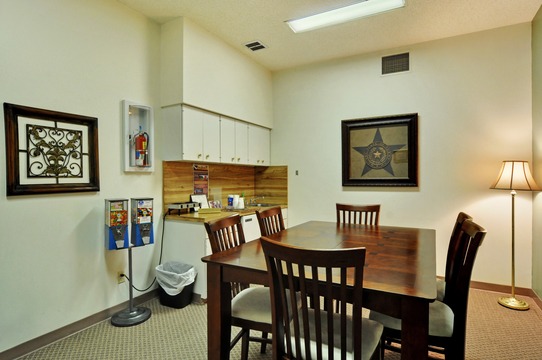 ANDERSON - CLAYTON BROS. FUNERAL HOME gallery image 3