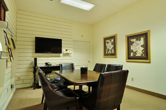 ANDERSON - CLAYTON BROS. FUNERAL HOME gallery image 4